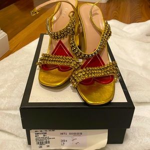 Gucci gold sandals